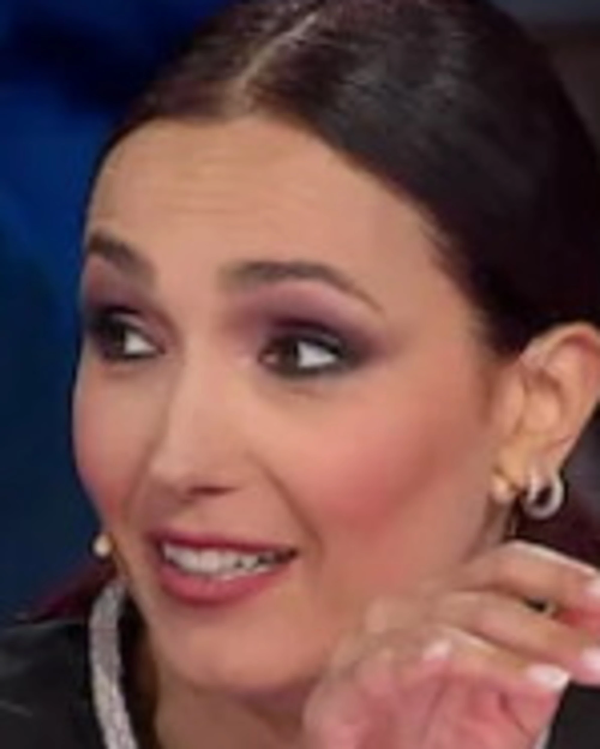 Caterina Balivo furiosa: "Ci ha provato con mio marito"