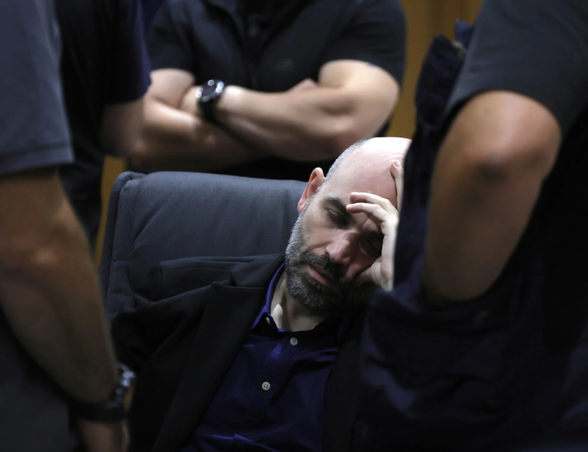 Roberto Saviano, l'ultimo piagnisteo: "Tanti biscotti, come a un bambino"