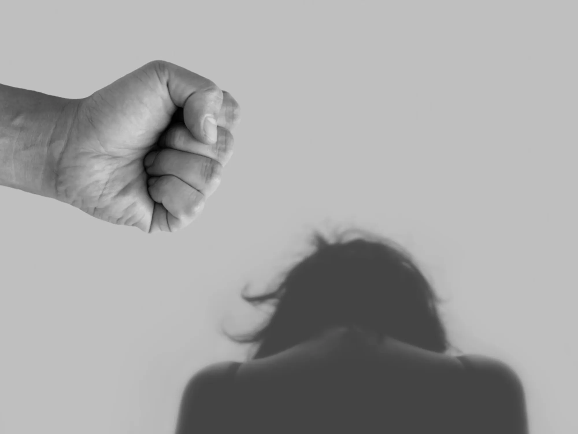 Roma, l'orrore dell'iraniano contro la moglie: "Lo dice l'Islam", come l'ha ridotta