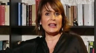 Le Iene contro la virologa Antonella Viola: &quot;Noi pseudo giornalisti? Plasma iperimmune, aspettiamo che la gente muoia?&quot;