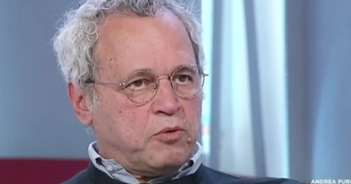 Enrico Mentana, l'avvertimento sulle dimissioni di Draghi: "Due segnali pericolosi"