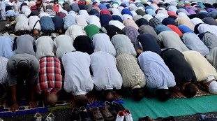 Coronavirus, l’islam tifa Covid-19: "Uccide solo gli infedeli"