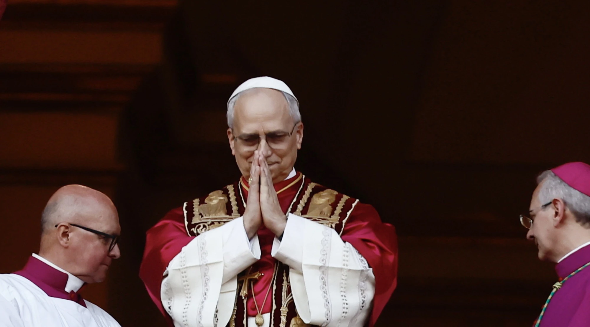Leone XIV arruolato con la forza<br />Ma quanto &egrave; sgraziata, cio&egrave; letteralmente priva di grazia e di eleganza, l&rsquo;operazione volta a tentare di annettersi il nuovo Pontefice, di arruolarlo d&rsquo;imperio, di amputarne parti del pensiero valorizzando solo quelle funzionali alla propria propaganda