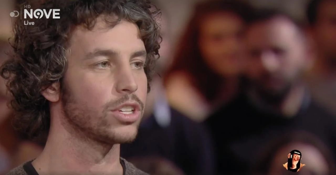 Sardine, Mattia Santori batte ogni record di presenze tv: Gruber, Formigli e Floris, numeri senza precedenti