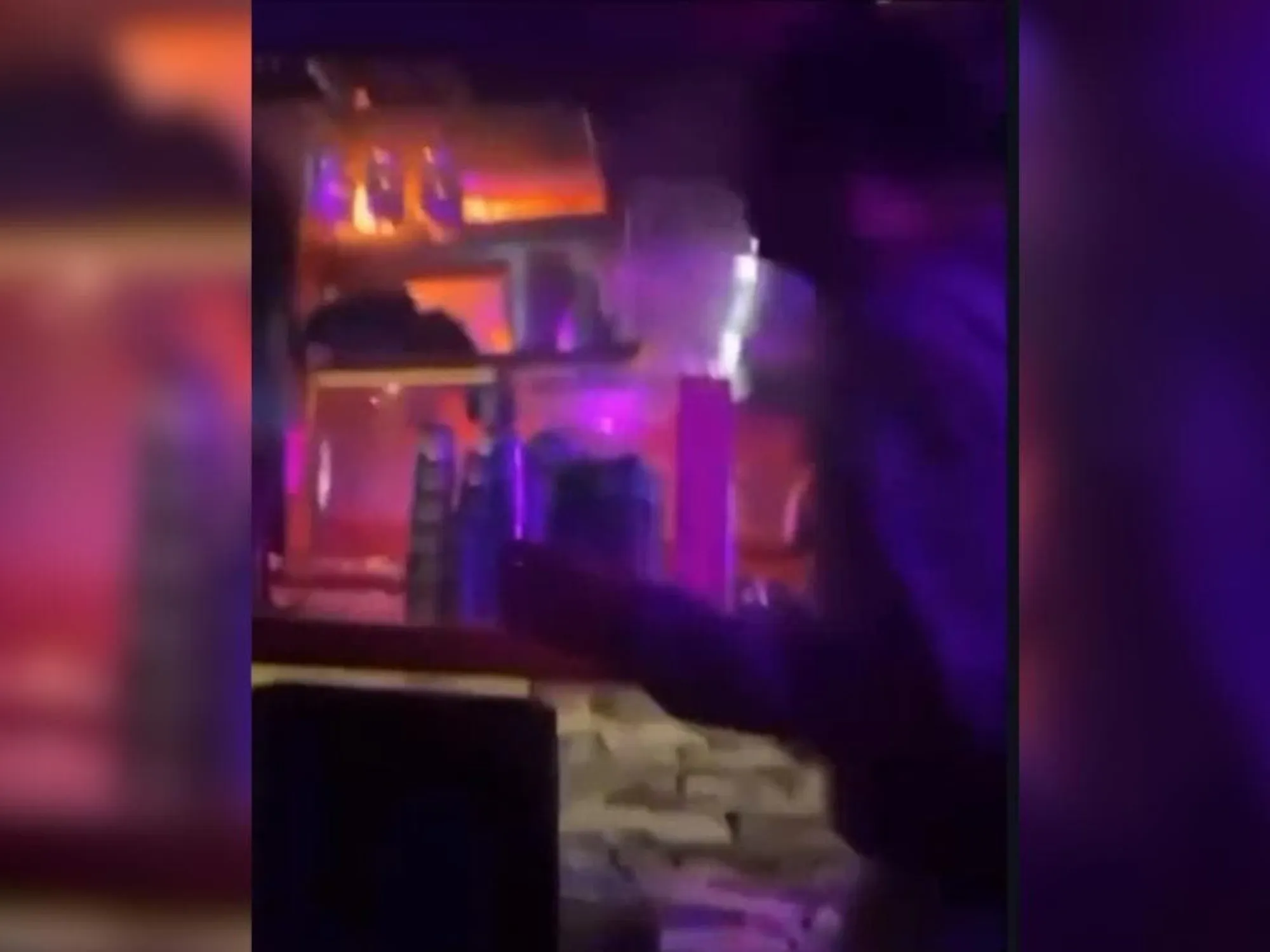 Leggi l'articolo: "Sveglia! Voglio i soldi!": l'urlo di Jessica la notte del rogo