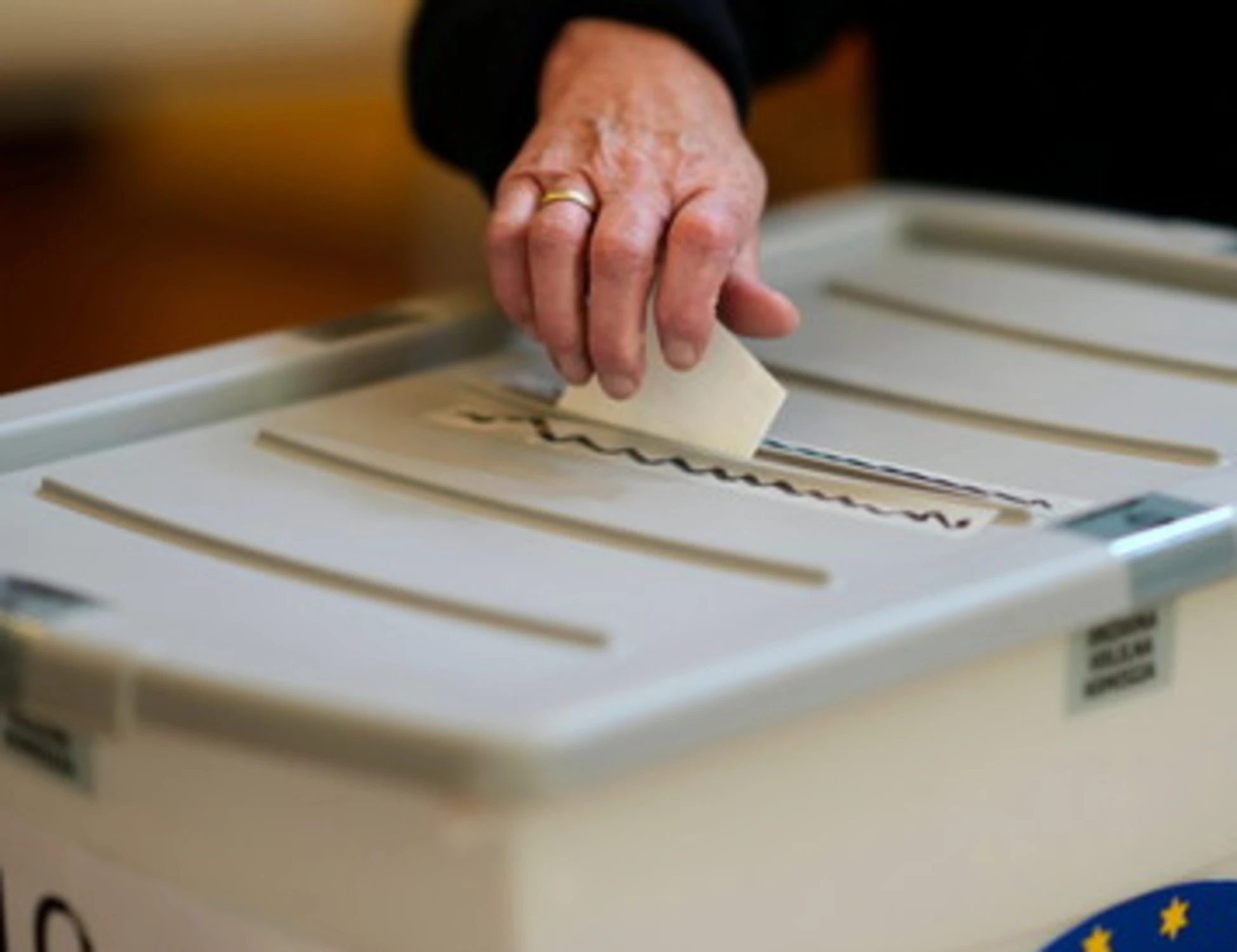 Referendum, brogli sul voto all'estero? Cosa sta succedendo