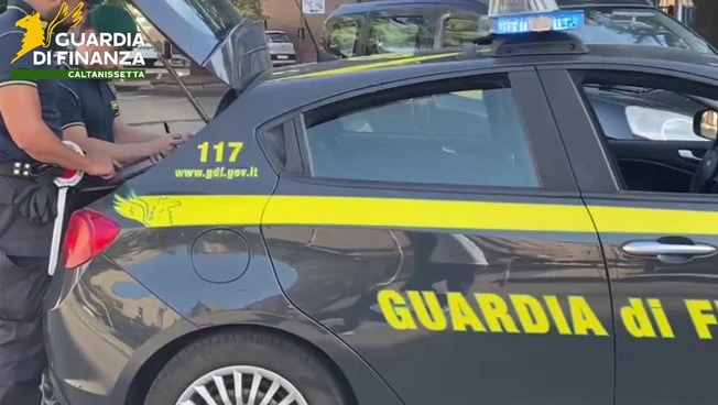 https://media.liberoquotidiano.it/1nv0QHKYGFL_zgaFQvwXpyUDO0wRjNV9HzaaBaTda8E/width:800/quality:90/aW1hZ2VzLzIwMjUvMDkvMTAvMDkwMDI5NDUzLWFkZTI4MmYzLWJlMzktNDI0MC1iOWQ2LTc1YzNkZTZjN2NkYy5qcGc.webp