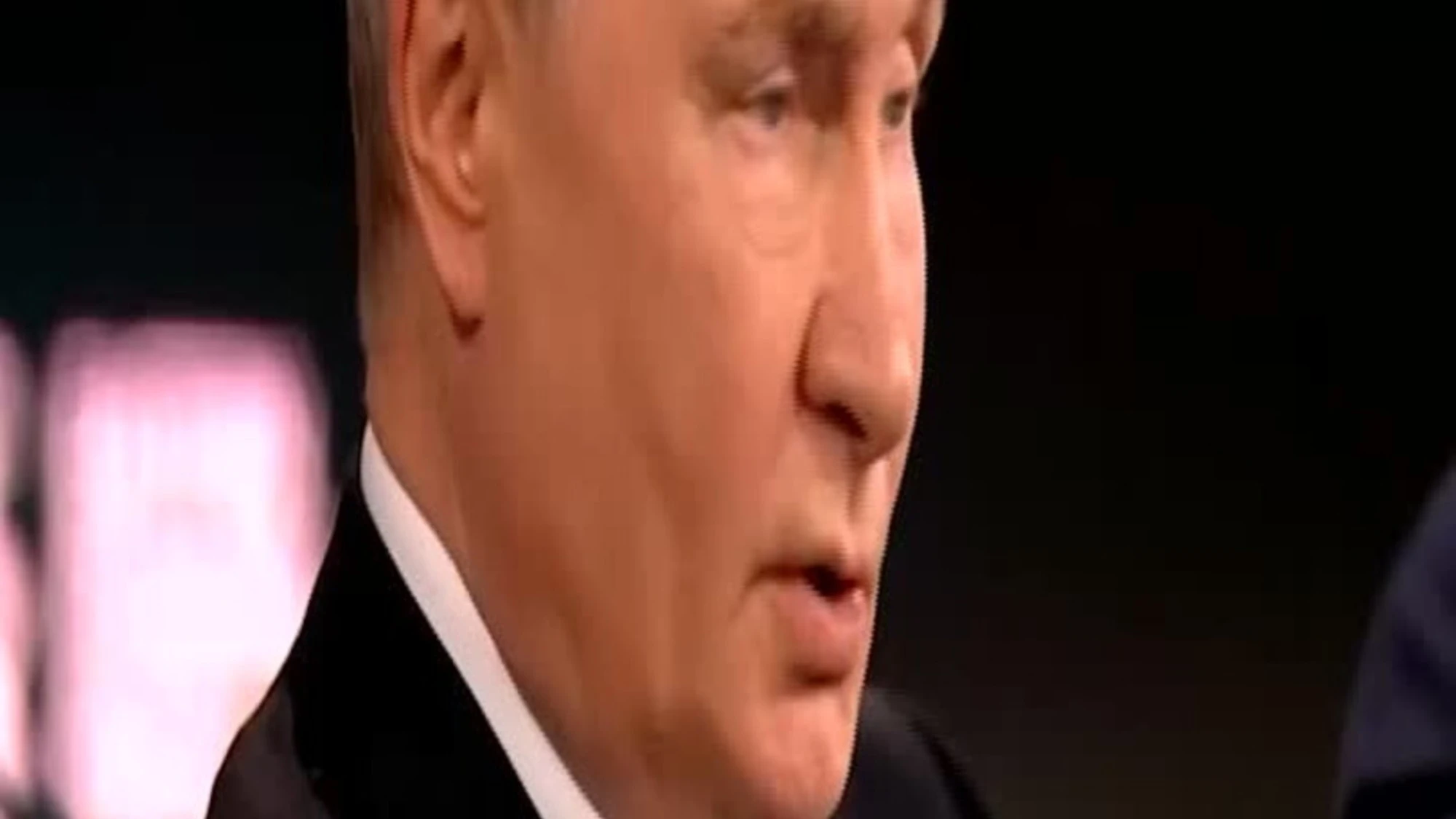 Putin: "Ci sono possibilità di negoziati costruttivi con Kiev"