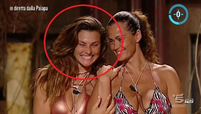 Isola dei famosi, devastante attacco di Dayane Mello al reality e alla Marcuzzi: "Programma ridicolo, mi ha rovinato la vita"