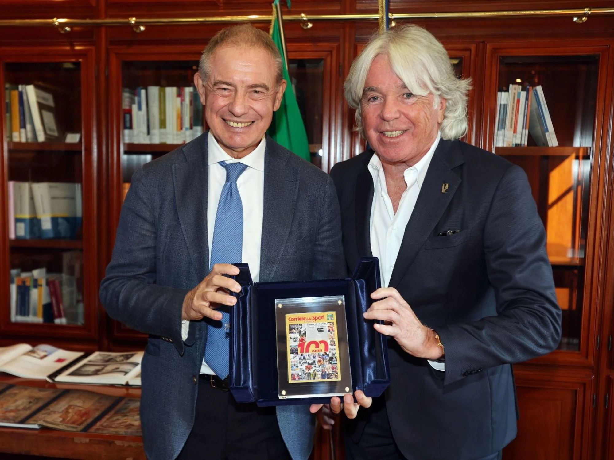 Corriere dello Sport, presentato il francobollo per i 100 anni: "Una grande storia italiana"