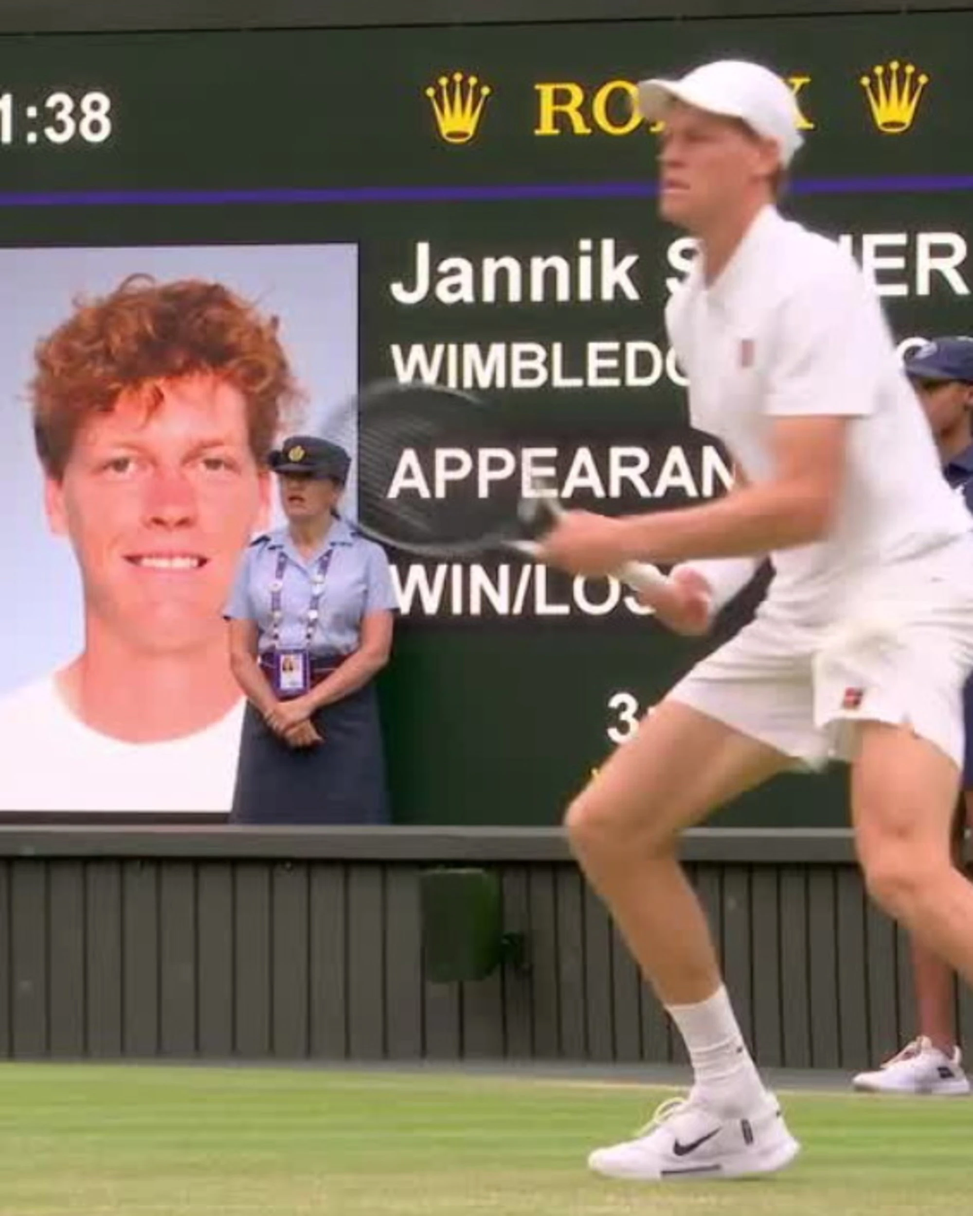 Sinner spaventa Wimbledon: travolto anche Martinez, il suo nuovo record