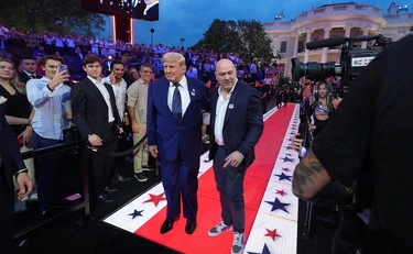 https://media.liberoquotidiano.it/1tMbPX_UJg2WIrpjckK0WIUGjTpUaurCEVg-fpOlJ0o/width:800/quality:90/aW1hZ2VzLzIwMjYvMDYvMTYvMTMzOTQzNTUxLTRlOTIyODM2LWYwNGItNGM1NC04MDBhLTk3NjQwYjU0NjA5NC5qcGc.webp
