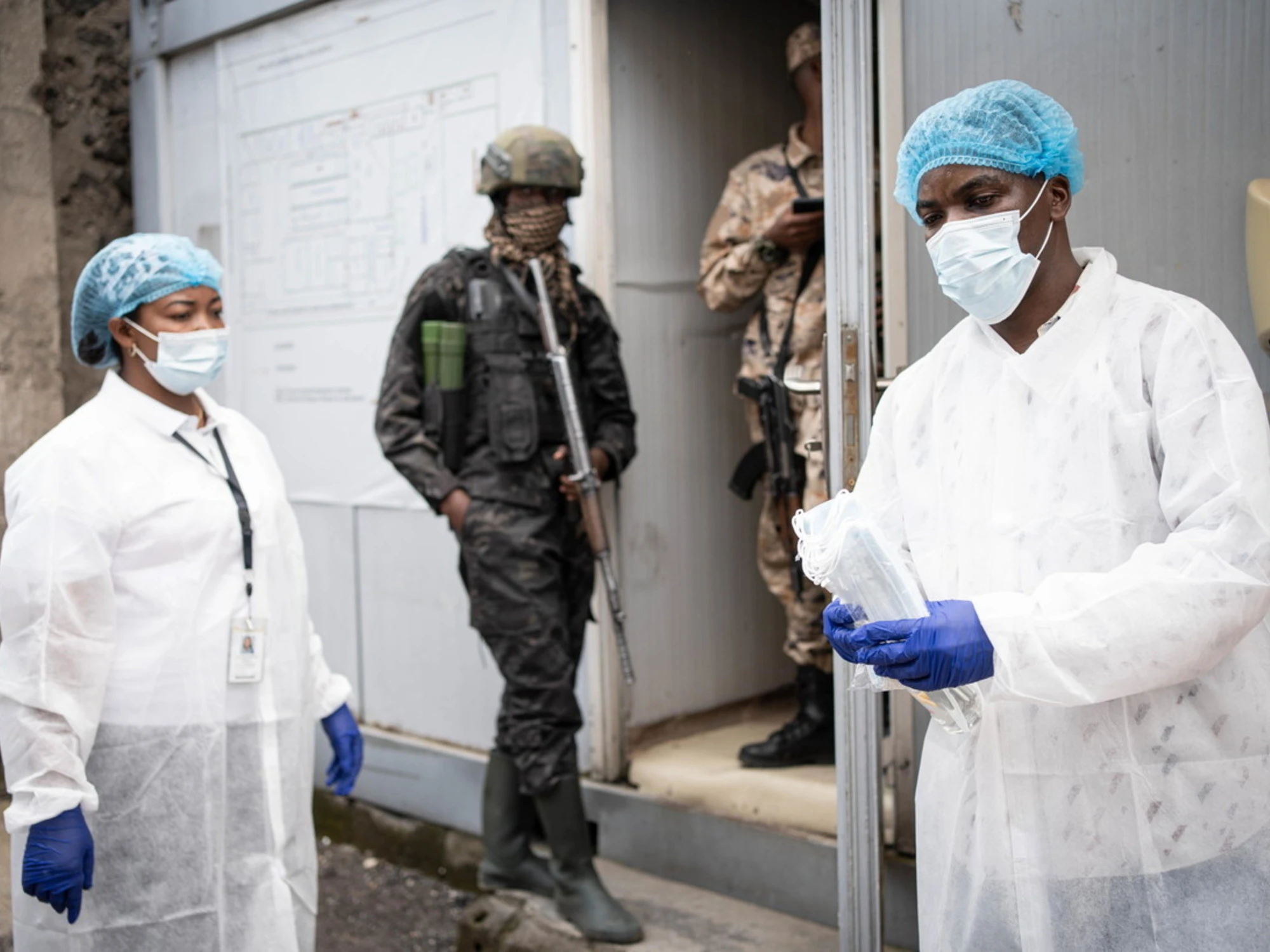 Ebola, tasso di mortalità al 50%: l'Oms vede nero, così l'allarme arriva in Italia