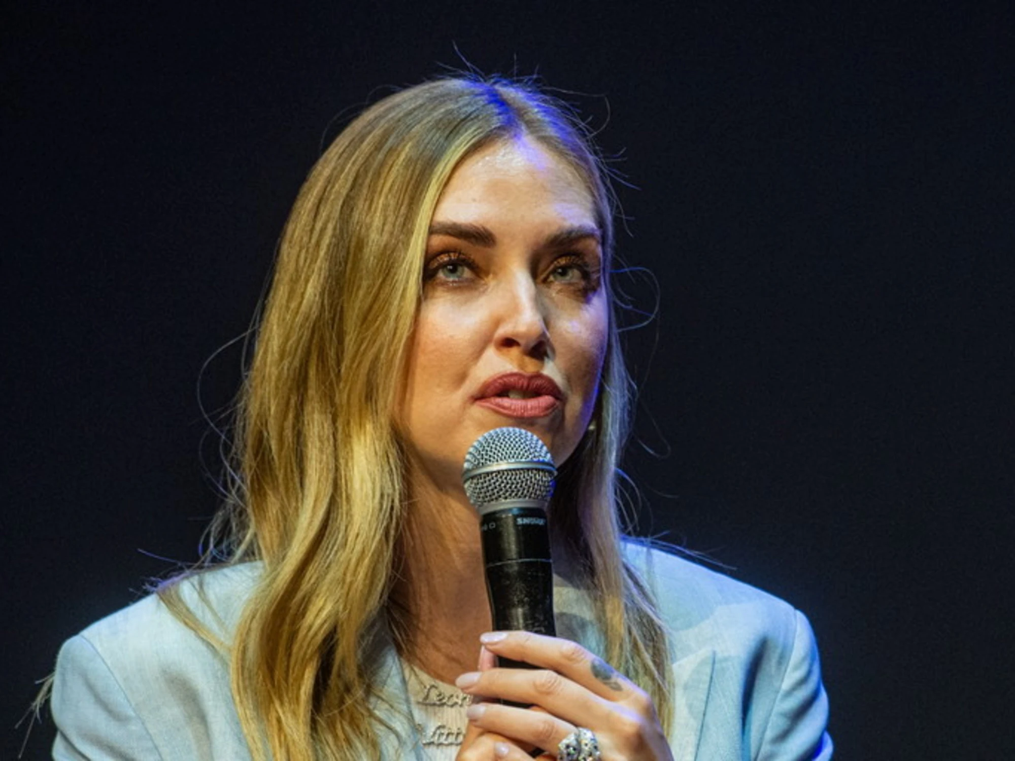 Chiara Ferragni? Pagano i dipendenti: quante ha fatto saltare