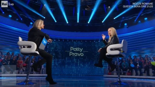 Mara Venier e Patty Pravo, imbarazzo a Domenica In: "I gay? Mio marito è normale". Disastro in diretta