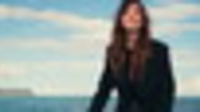 In anteprima il video "E poi ti voglio" il nuovo singolo di RAFFI