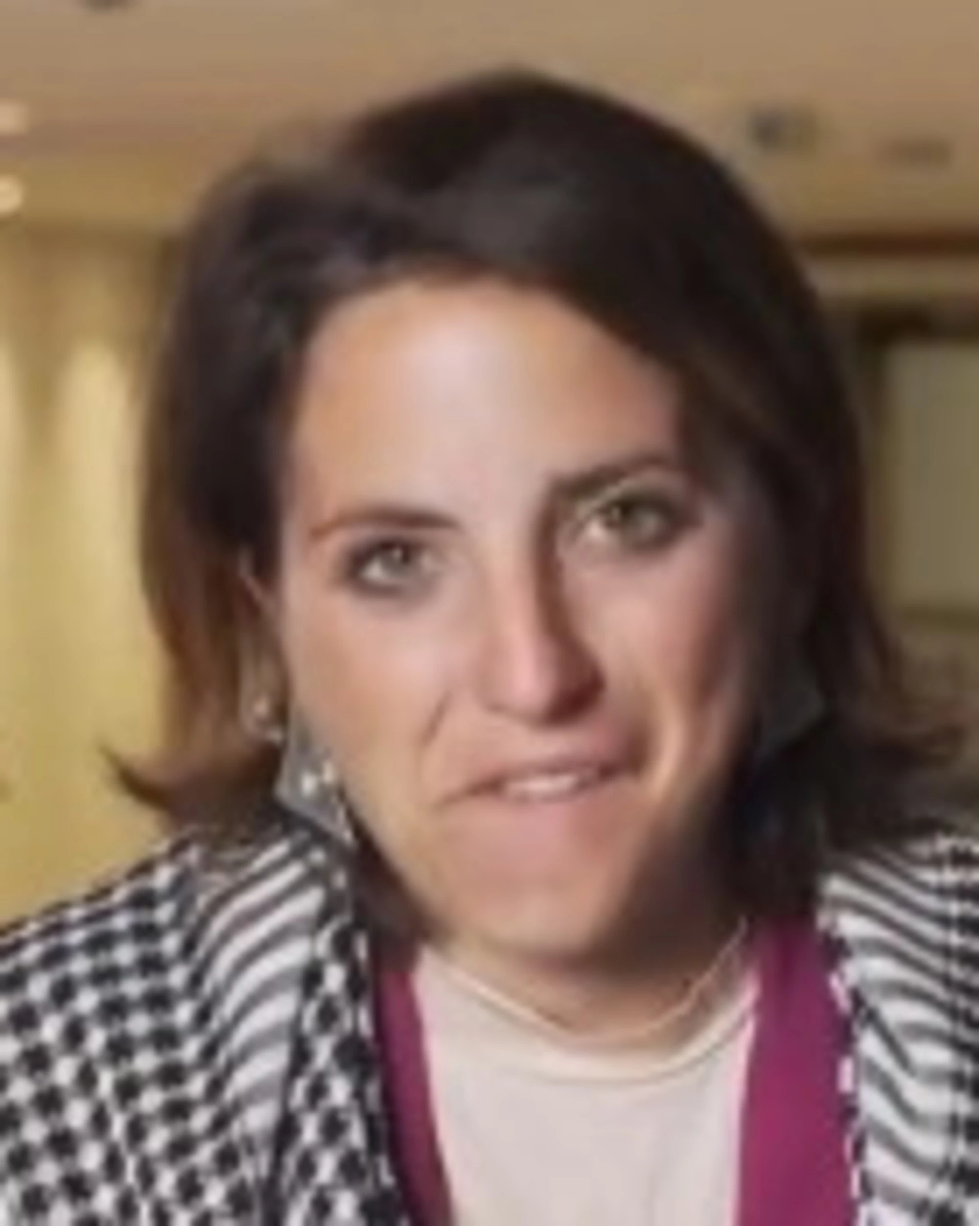 Benedetta Scuderi, altra figuraccia a Quarta Repubblica: "Quei numeri dove li ha presi?"