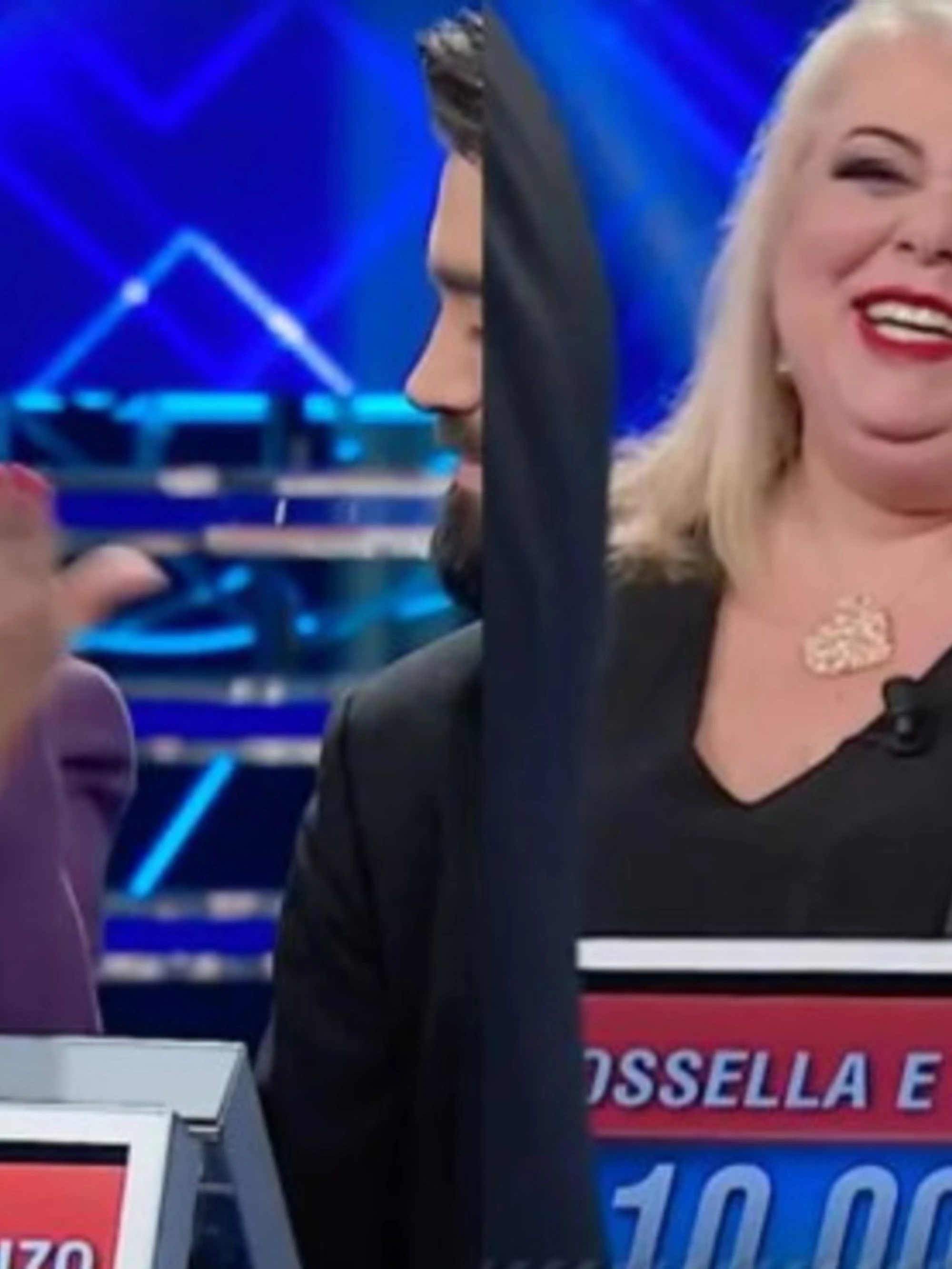 L'Eredità, Rossella Erra spiana Selvaggia Lucarelli: "Senza di me tu non esisti"