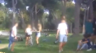 Striscia la Notizia, la prova tv per Conte e Speranza: "Guardate villa Borghese", si rischia il nuovo lockdown