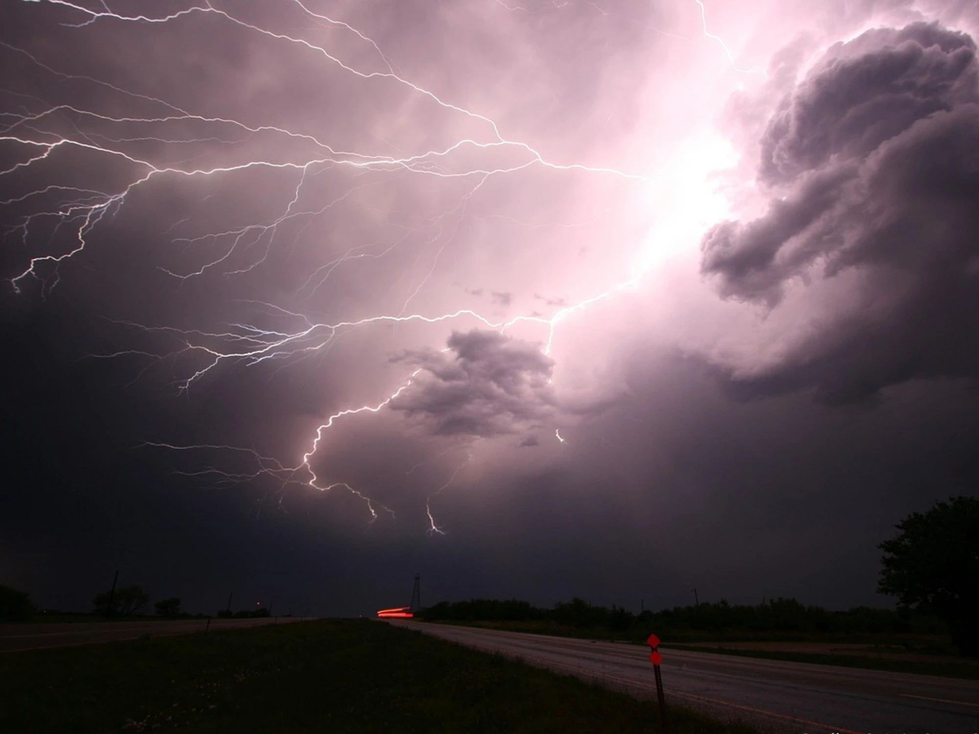Meteo-Giuliacci, valanga di pioggia in arrivo: per chi salta il weekend