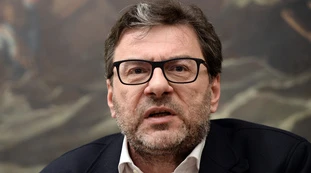 Giancarlo Giorgetti riposiziona la Lega: "Trump avrebbe stravinto senza Covid, ma anche con Biden amici degli Usa"