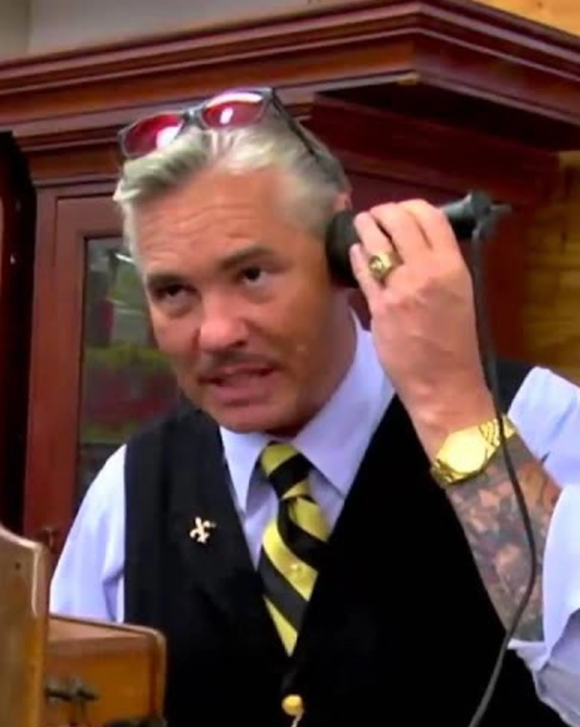 Affari in valigia, gli oggetti smarriti ipnotizzano l'Italia