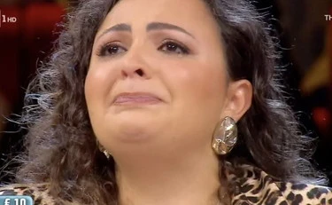 Affari Tuoi, i vergognosi insulti a Vanessa: "Malattia o no, giochi così..."