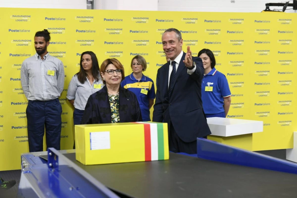 POSTE, A BOLOGNA UN HUB PER L'E-COMMERCE GRANDE COME 10 CAMPI DI CALCIO
