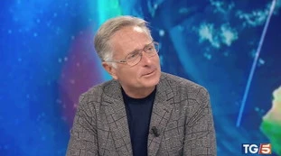 Mediaset, fanno fuori Paolo Bonolis? "Trattative in corso, offerta clamorosa": chi sta per tornare al Biscione, terremoto in tv