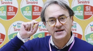 Angelo Bonelli su Rocella zittita: "Presidente Meloni, perché io non condanno"