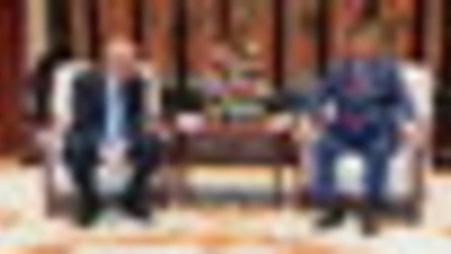 https://media.liberoquotidiano.it/2A4MebsyYaCFQhJmrHIuA6BW4YK4_1gTrDg_O22BL-A/width:800/quality:90/aW1hZ2VzLzIwMjYvMDUvMTUvMDkwOTA5MTM1LWUzMzM2YmJkLWQxZmEtNDY0MS04MjFmLTYzNTYyMzIwMjVjNS5qcGc.webp