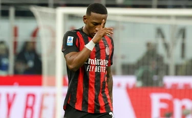 Milan, un grosso guaio: perché Estupinan paralizza il mercato
