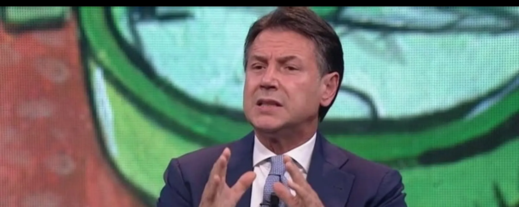 "Ci vediamo in tribunale!": Conte disperato in tv contro Fdi
