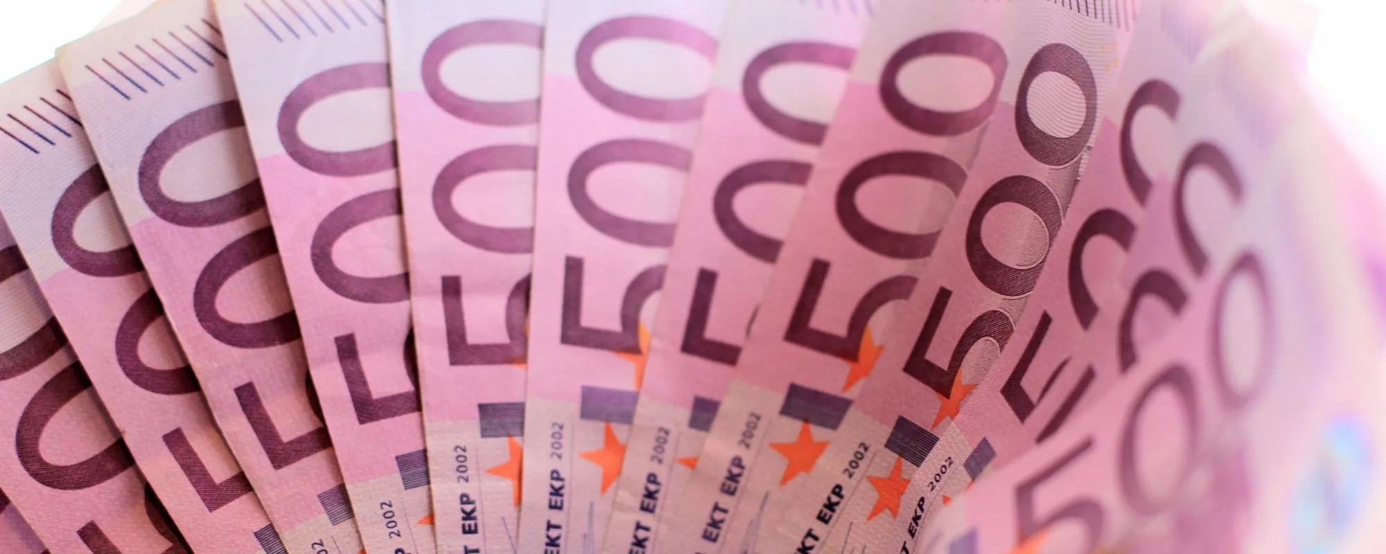 Banconote da 500 €, addio: occhio, quali valgono più di 1.000 euro