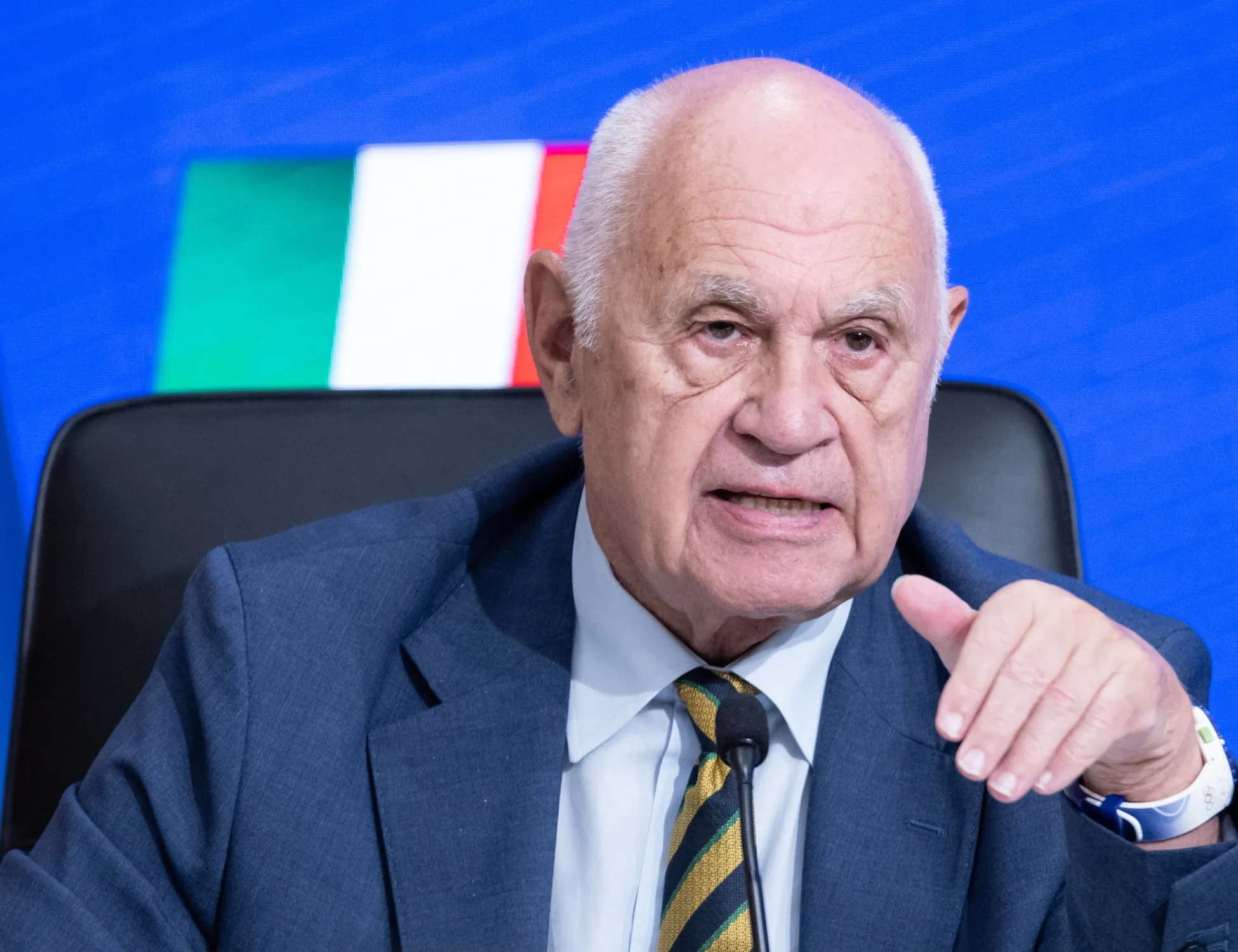 Leggi l'articolo: "Il libro più importante? Firmato da Benito Mussolini"