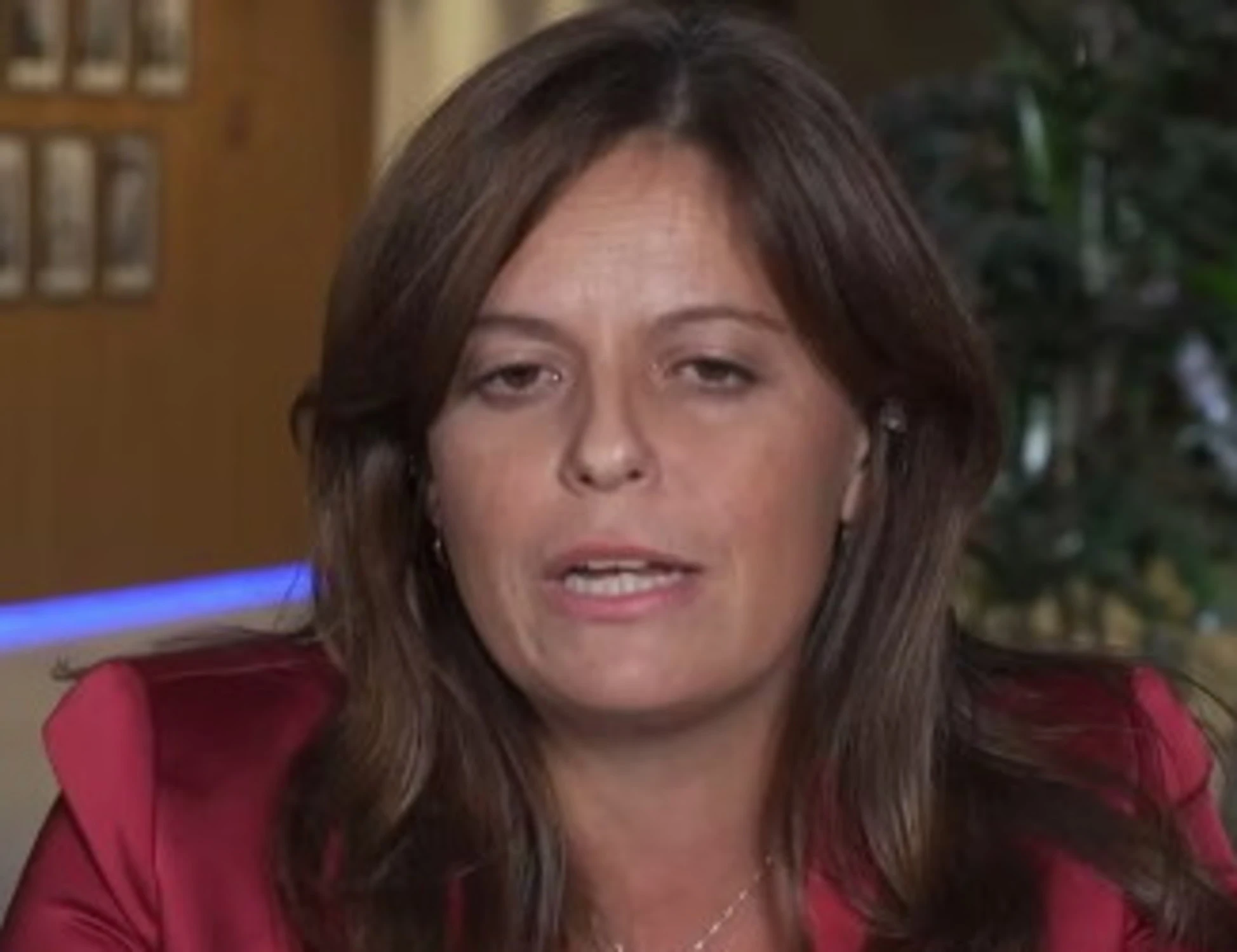 Ilaria Salis: "Un pensiero a chi si trova in prigione". E subito finisce travolta dalle critiche