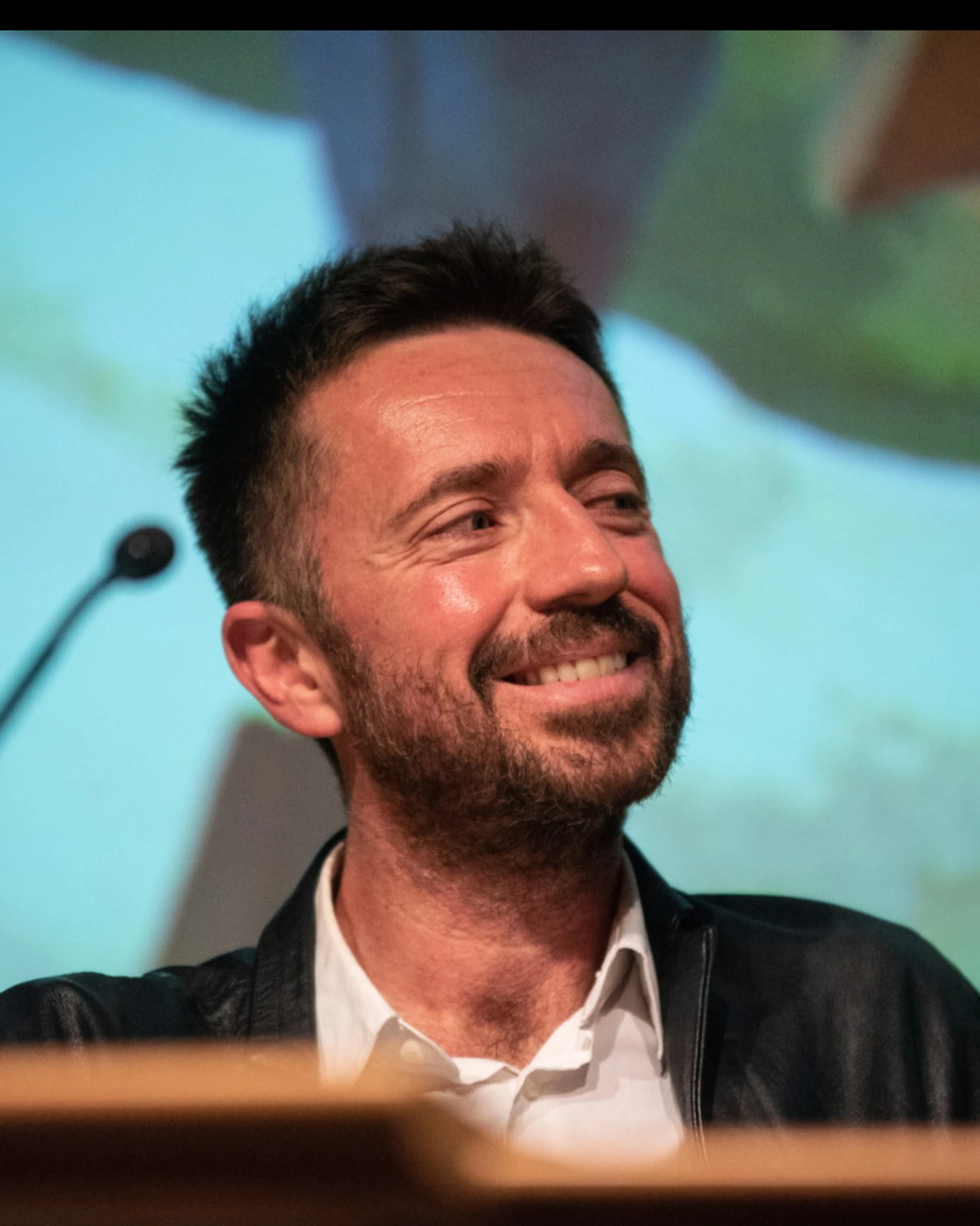 Andrea Scanzi insulta Fiorello: "Come l'italiano medio, cos'è davvero"