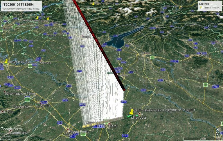 Meteorite nei cieli del Nord Italia: parte la caccia ai frammenti stellari, l&apos;appello degli astrofisici