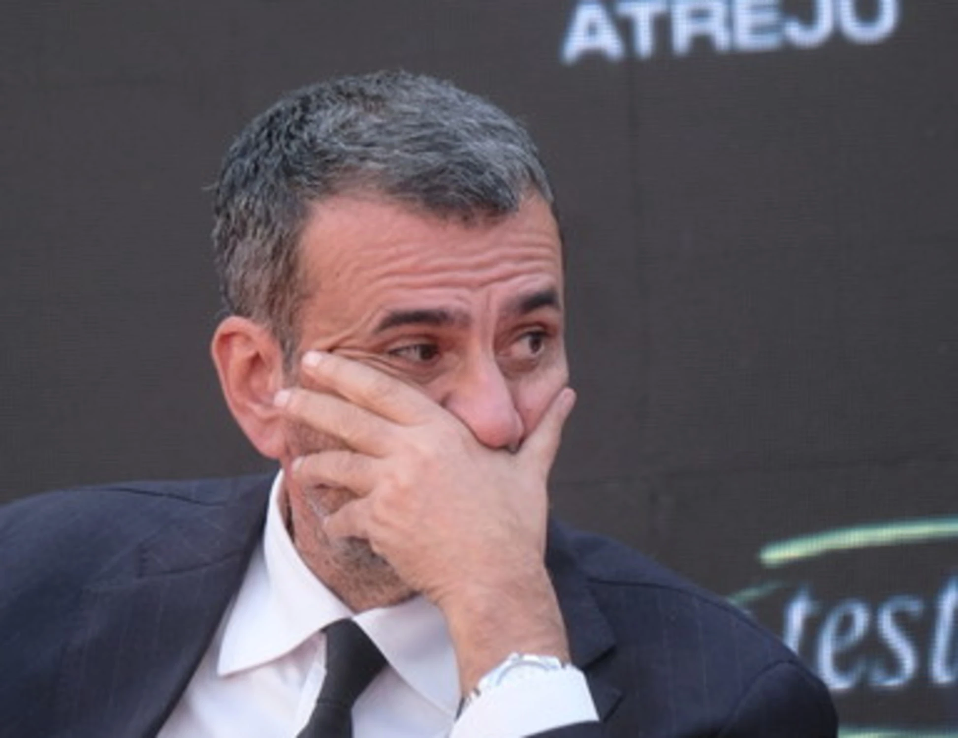 Decaro e Pd travolti dal caso Tuccino: "Portami a morire in Toscana"