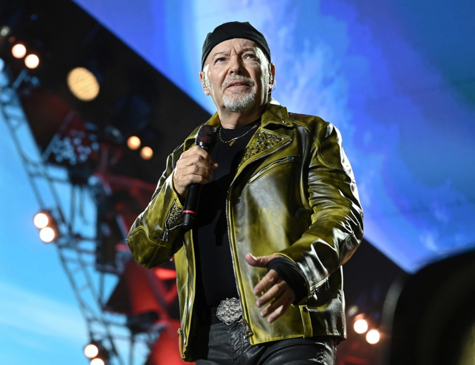 Vasco Rossi, clamoroso: Diego Spagnoli lo molla dopo 40 anni. Litigio sul palco, cos'è successo