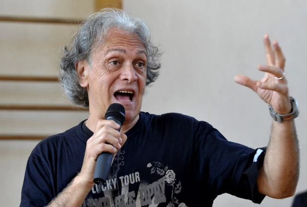 Riccardo Fogli canta in Crimea