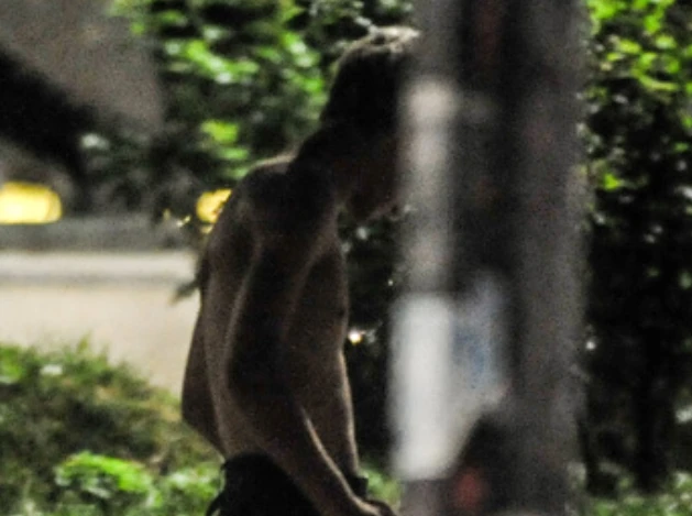 Venezia, africano mostra il pene a una bambina: brutalmente pestato dalla famiglia della piccola