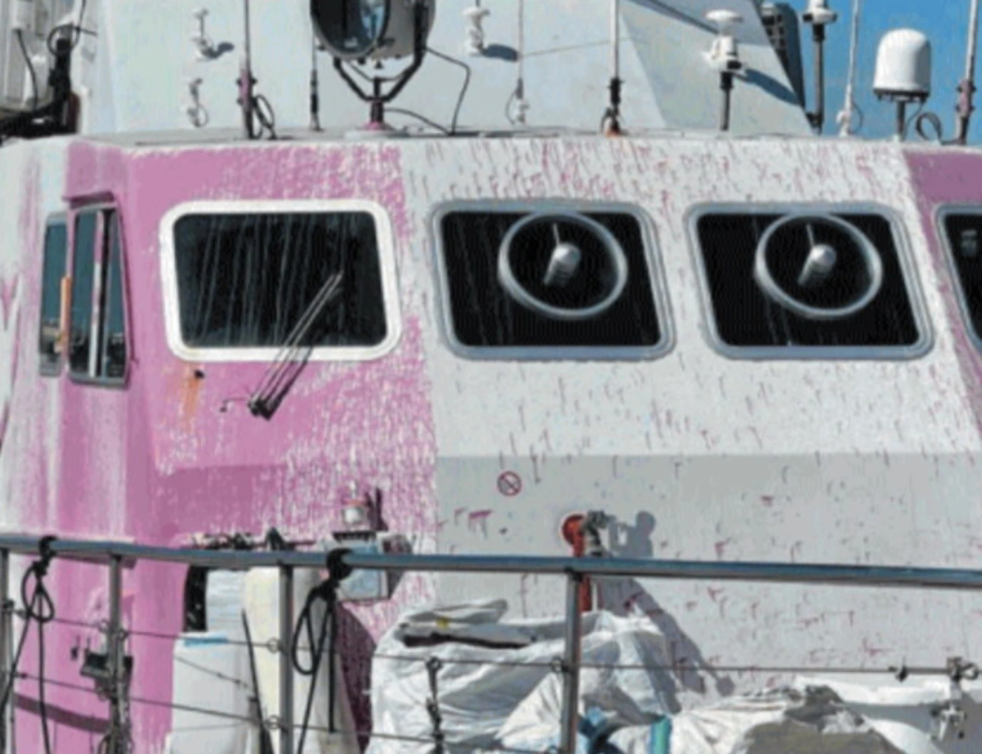 Pozzallo, sequestrata la nave della Ong tedesca: chi c'era tra i finanziatori