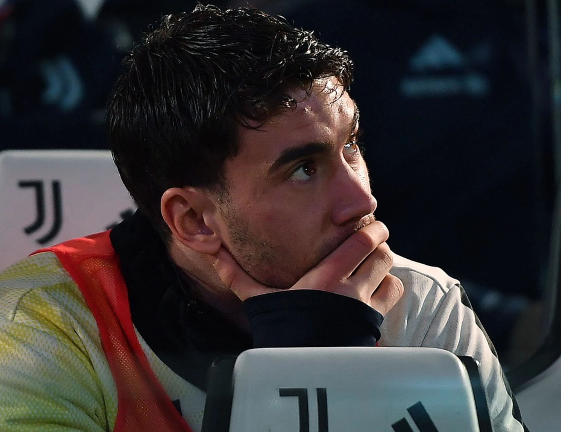 Juve, bufera su Vlahovic: l'inspiegabile "mi piace" dopo il ko