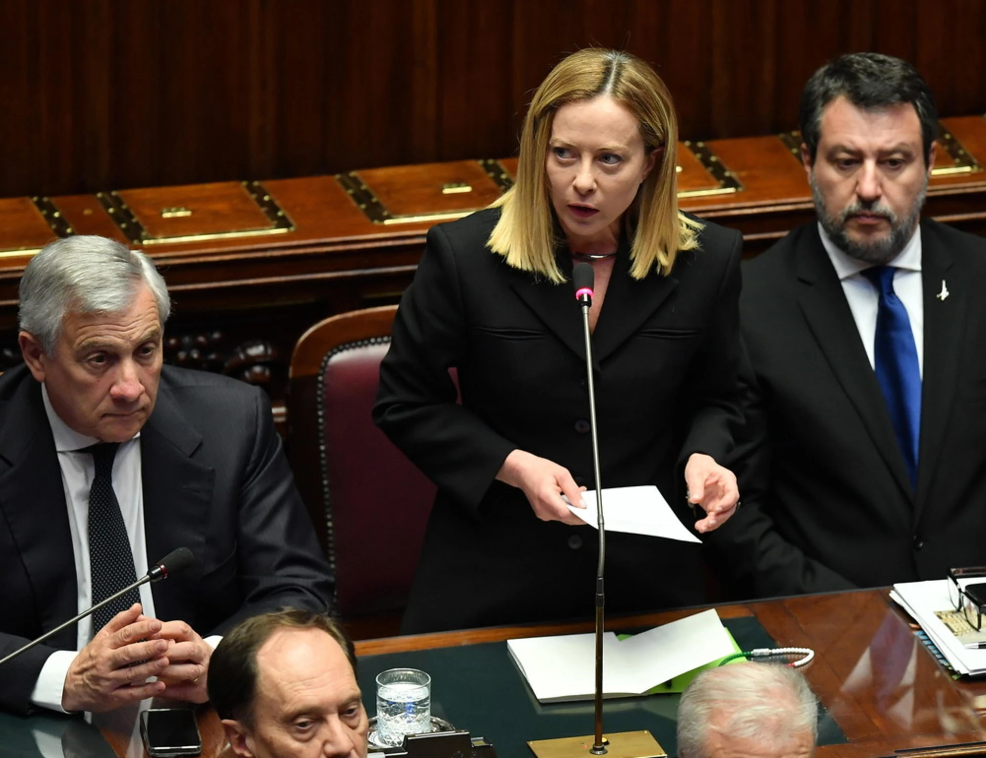 Sicurezza, scorta rafforzata a "livello eccezionale" per Meloni. Salvini e Tajani