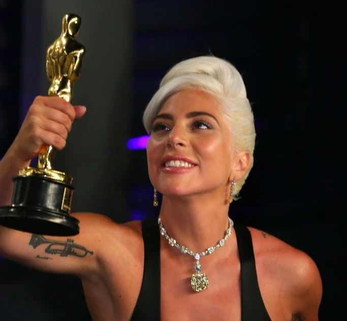 La vita in diretta, il padre di Lady Gaga rivela a Tiberio Timperi quel segreto di sua figlia