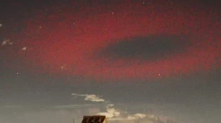 Meteo, anello di fuoco sui cieli italiani: foto sconvolgente