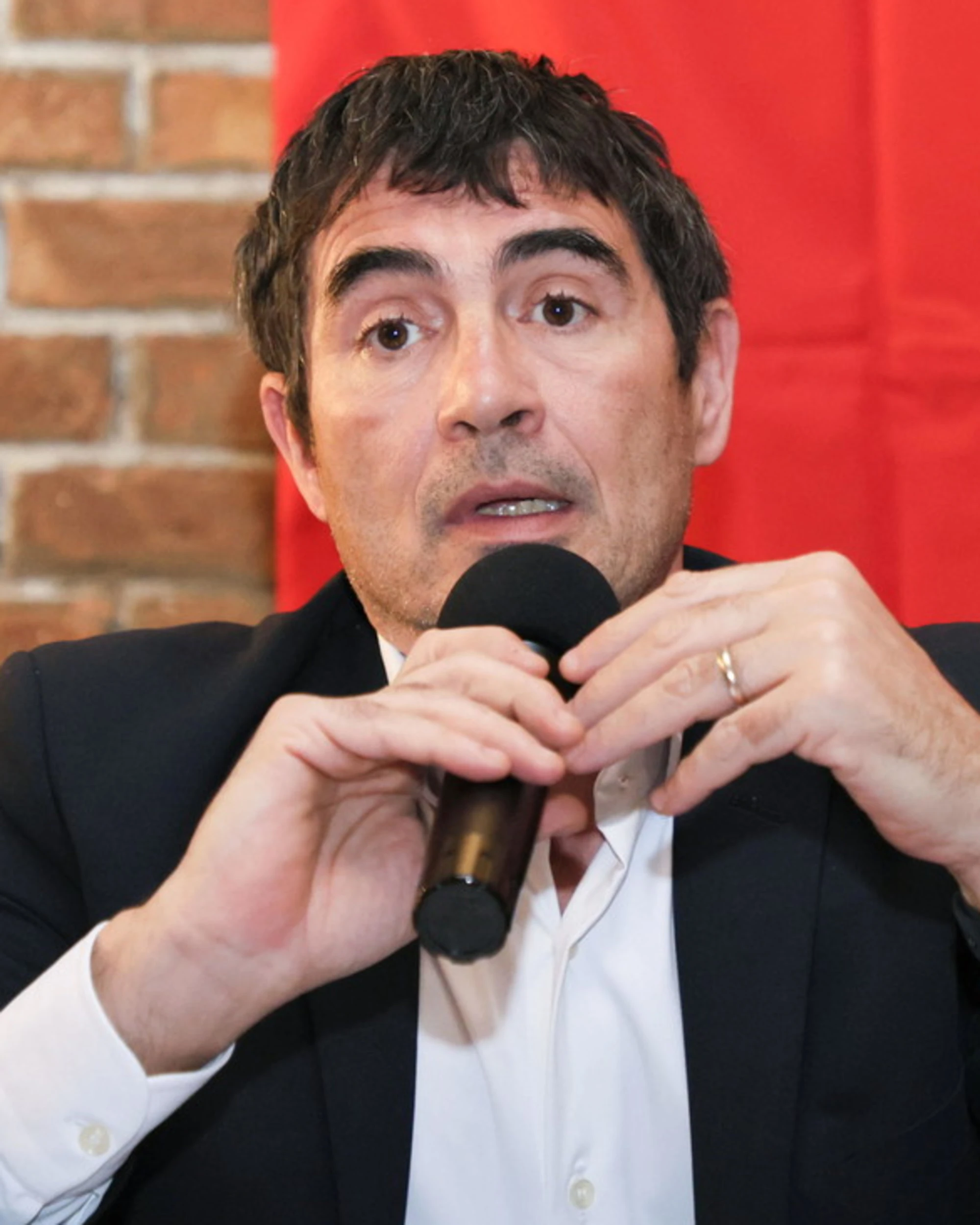Mediterranea, Fratoianni invita a disobbedire? FdI lo zittisce così