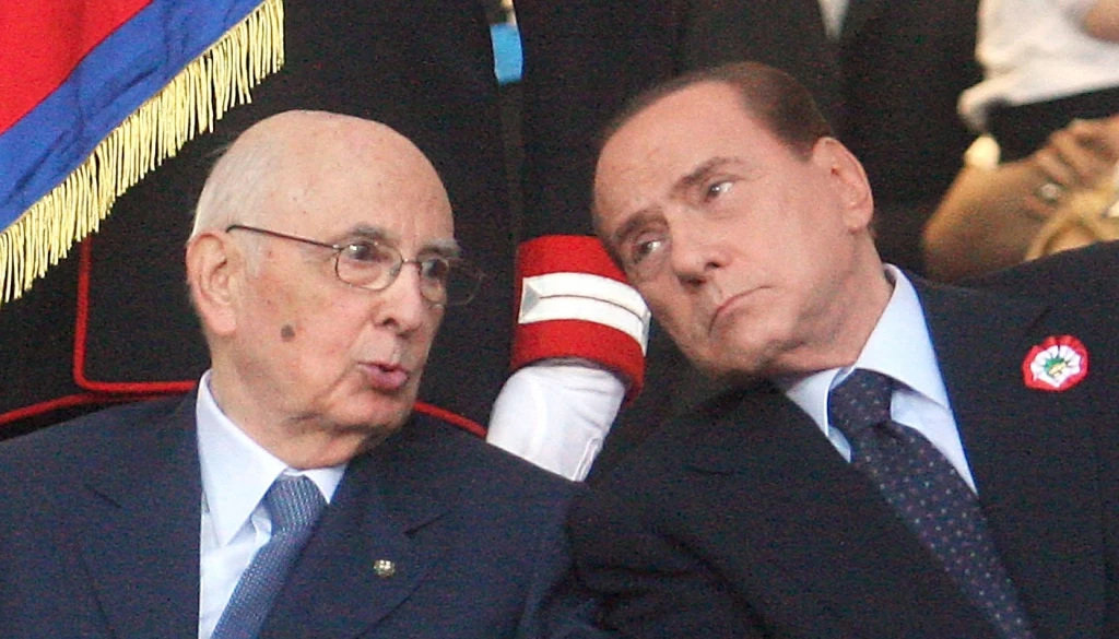 Berlusconi: "Grazia? Decide Napolitano"