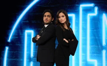 Le Iene, sfida totale a Stefano De Martino: cosa sta succedendo